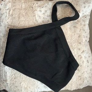 Forever 21 Halter Crop Top 🖤